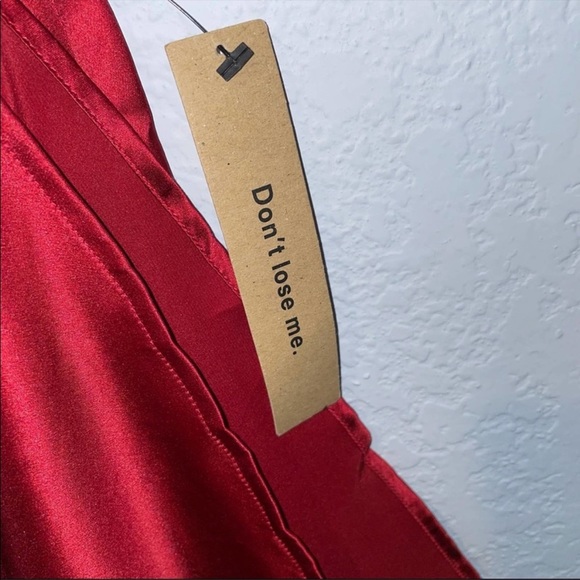 NWT Reformation Aura Dress in Red Silk Lace Detail Size 0 - Picture 7 of 9